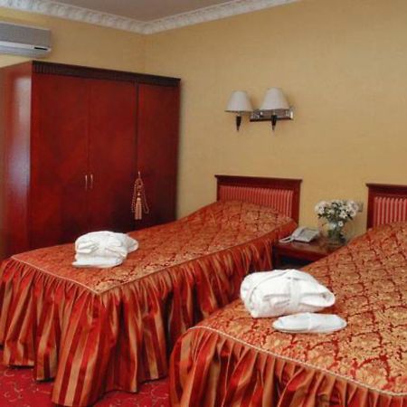 Royal Hotels And Spa Resorts Promenad トラスコヴェッツ エクステリア 写真
